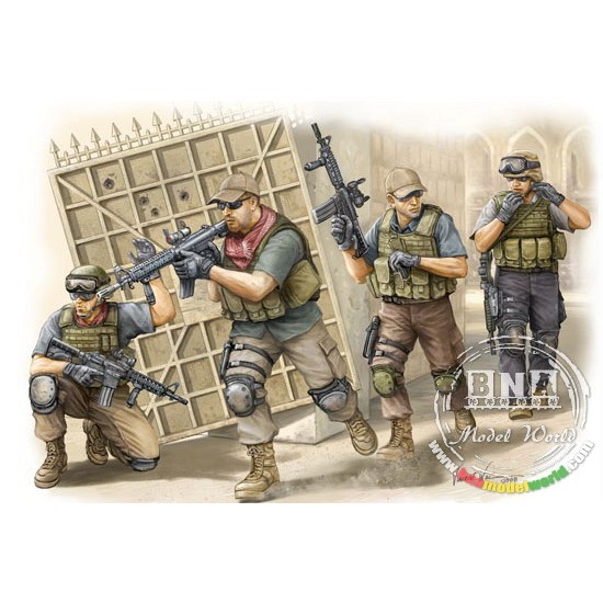 1/35 PMC in Iraq 2005--Armed Assault Team (4 Figures) 1/35 PMC in Iraq 2005--Armed Assault Team (4 Figures)
