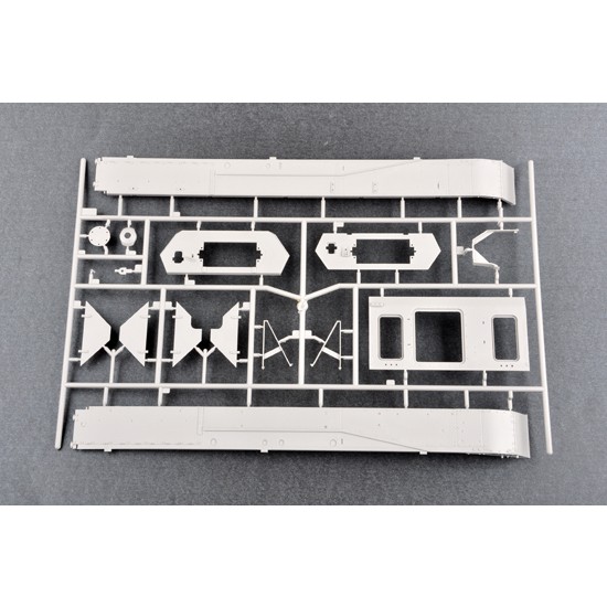 1/16 German Pz.Beob.Wg.IV Ausf.J Medium Tank 1/16 German Pz.Beob.Wg.IV Ausf.J Medium Tank