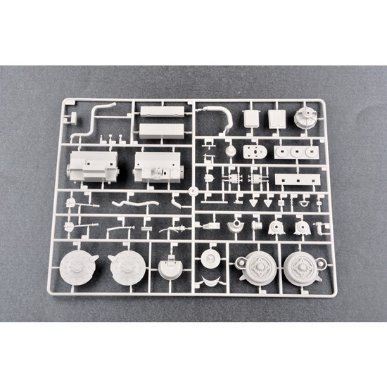 1/16 German Pz.Beob.Wg.IV Ausf.J Medium Tank 1/16 German Pz.Beob.Wg.IV Ausf.J Medium Tank