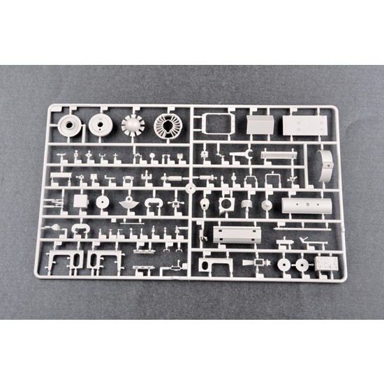1/16 German Pz.Beob.Wg.IV Ausf.J Medium Tank 1/16 German Pz.Beob.Wg.IV Ausf.J Medium Tank