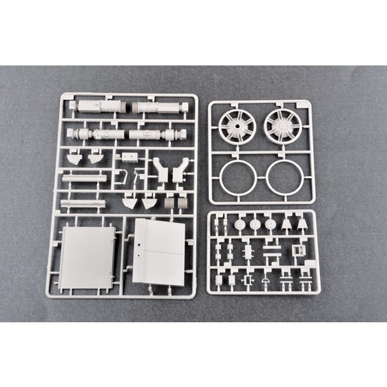1/16 German Pz.Beob.Wg.IV Ausf.J Medium Tank 1/16 German Pz.Beob.Wg.IV Ausf.J Medium Tank