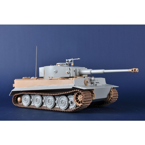 1/16 Pz.Kpfw.VI Ausf.E Sd.Kfz. 181 Tiger I Late Production 1/16 Pz.Kpfw.VI Ausf.E Sd.Kfz. 181 Tiger I Late Production