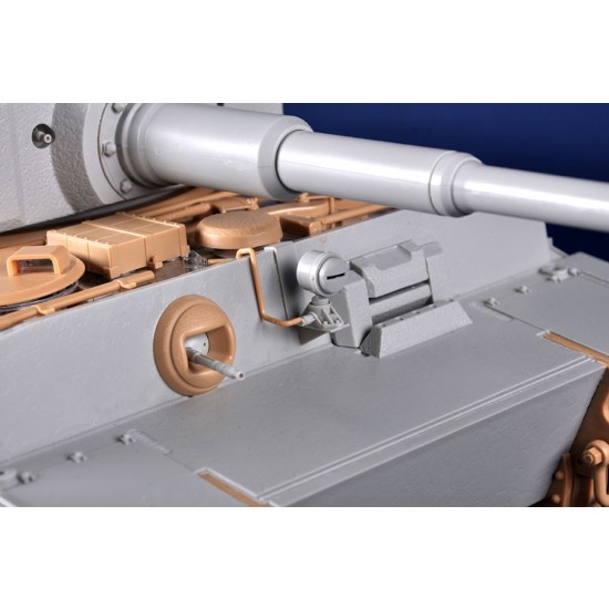 1/16 Pz.Kpfw.VI Ausf.E Sd.Kfz. 181 Tiger I Late Production 1/16 Pz.Kpfw.VI Ausf.E Sd.Kfz. 181 Tiger I Late Production