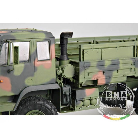 1/35 M1078 Light Medium Tactical Vehicle (LMTV) Standard Cargo Truck 1/35 M1078 Light Medium Tactical Vehicle (LMTV) Standard Cargo Truck