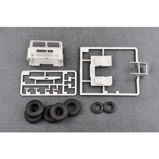 1/35 Russian GAZ-66 Light Truck with ZU-23-2 1/35 Russian GAZ-66 Light Truck with ZU-23-2