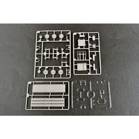 1/35 M270/A1 Multiple Launch Rocket System 1/35 M270/A1 Multiple Launch Rocket System