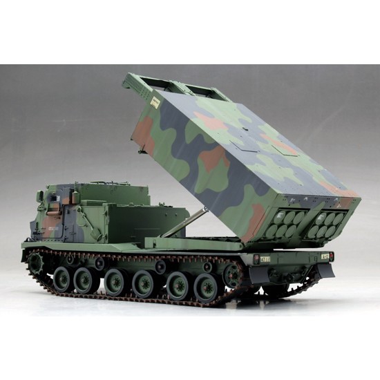 1/35 M270/A1 Multiple Launch Rocket System 1/35 M270/A1 Multiple Launch Rocket System