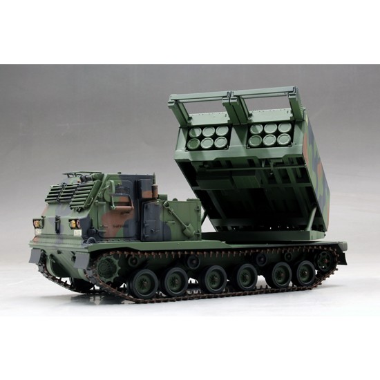 1/35 M270/A1 Multiple Launch Rocket System 1/35 M270/A1 Multiple Launch Rocket System