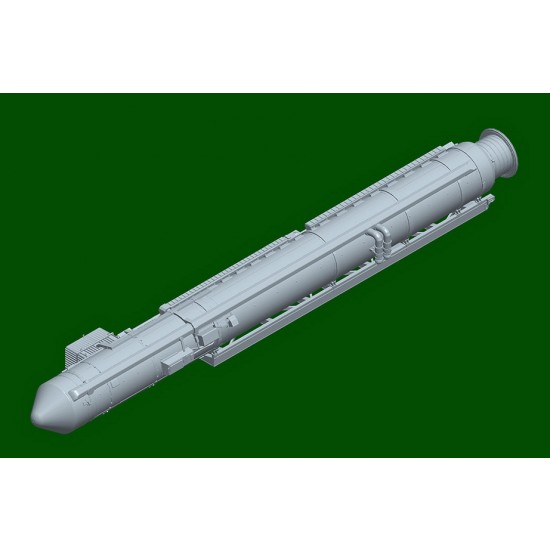 1/35 15U175 TEL of RS-12M1 Topol-M ICBM complex 1/35 15U175 TEL of RS-12M1 Topol-M ICBM complex