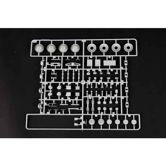 1/35 KZKT-74282 Heavy Tractor 1/35 KZKT-74282 Heavy Tractor
