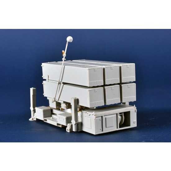 1/35 NASAMS (Norwegian Advanced Surface-to-Air Missile System) 1/35 NASAMS (Norwegian Advanced Surface-to-Air Missile System)