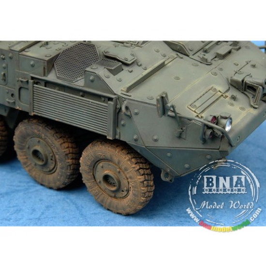 1/35 LAV-III 8x8 wheeled armoured vehicle 1/35 LAV-III 8x8 wheeled armoured vehicle