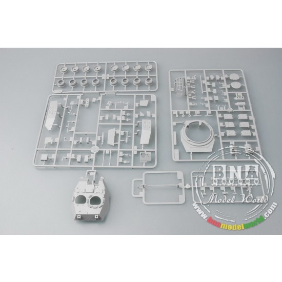 1/35 LAV-A2 8X8 Wheeled Armoured Vehicle 1/35 LAV-A2 8X8 Wheeled Armoured Vehicle