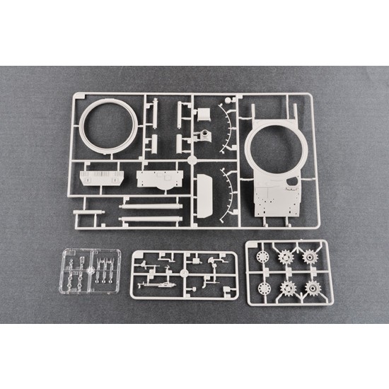 1/35 Russian T-62 Model 1962 Iraq Modification 1/35 Russian T-62 Model 1962 Iraq Modification