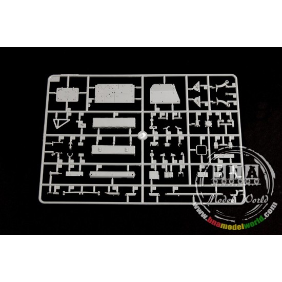 1/35 M1132 Engineer Squad Vehicle w/SMP-Surface Mine Plow/AMP 1/35 M1132 Engineer Squad Vehicle w/SMP-Surface Mine Plow/AMP