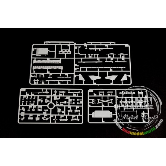 1/35 M1132 Engineer Squad Vehicle w/SMP-Surface Mine Plow/AMP 1/35 M1132 Engineer Squad Vehicle w/SMP-Surface Mine Plow/AMP