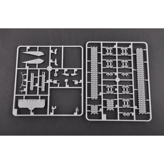 1/35 Soviet T-64A MOD 1981 1/35 Soviet T-64A MOD 1981