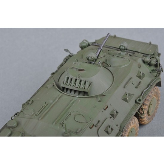 1/35 Russian BTR-80 8x8 APC (Armoured Personnel Carrier) 1/35 Russian BTR-80 8x8 APC (Armoured Personnel Carrier)