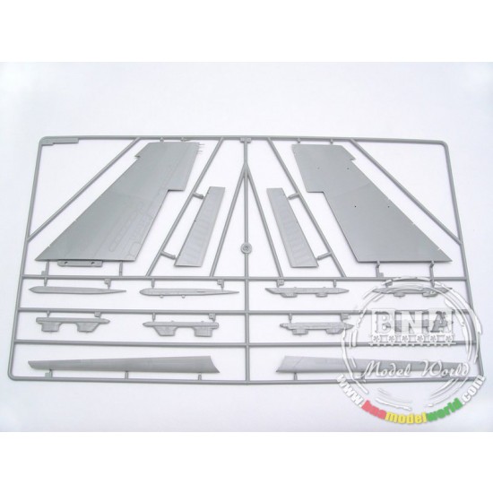 1/32 Sukhoi Su-27 Flanker B 1/32 Sukhoi Su-27 Flanker B