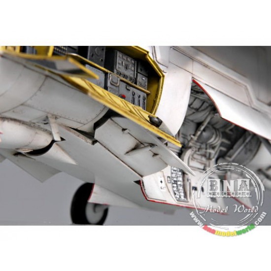 1/32 US Navy A-7E Corsair II 1/32 US Navy A-7E Corsair II