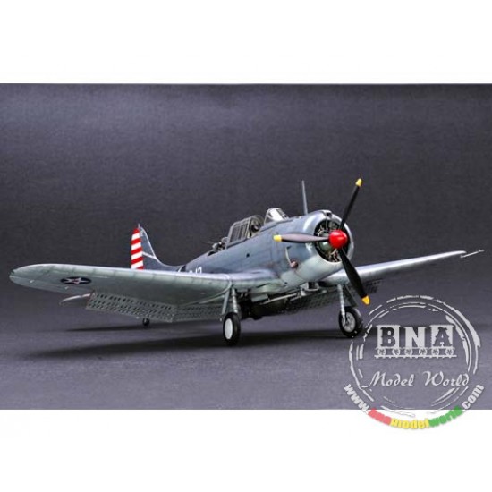 1/32 US Navy SBD-3/4/A-24A Dauntless 1/32 US Navy SBD-3/4/A-24A Dauntless