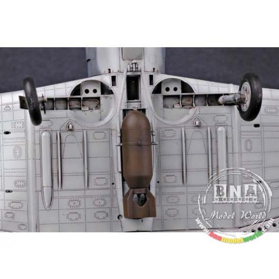 1/32 US Navy SBD-3/4/A-24A Dauntless 1/32 US Navy SBD-3/4/A-24A Dauntless