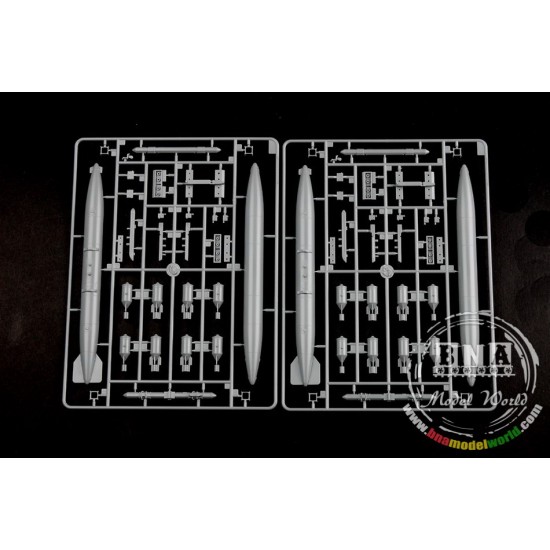 1/32 Su-25UB Frogfoot B 1/32 Su-25UB Frogfoot B