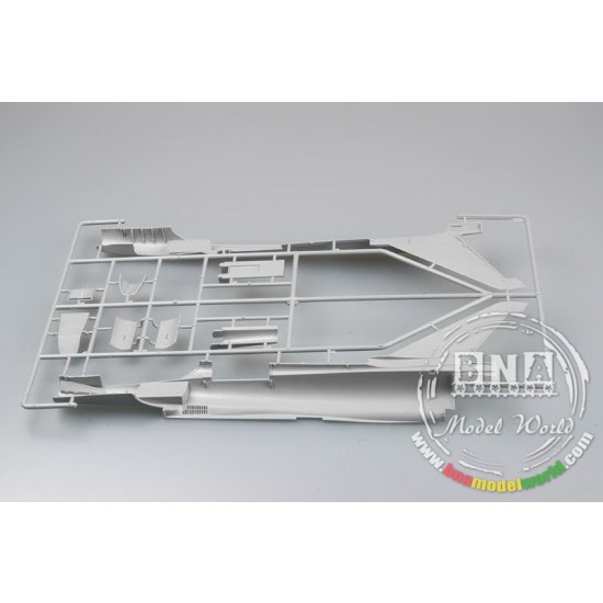 1/32 EF-2000 Eurofighter Typhoon 1/32 EF-2000 Eurofighter Typhoon