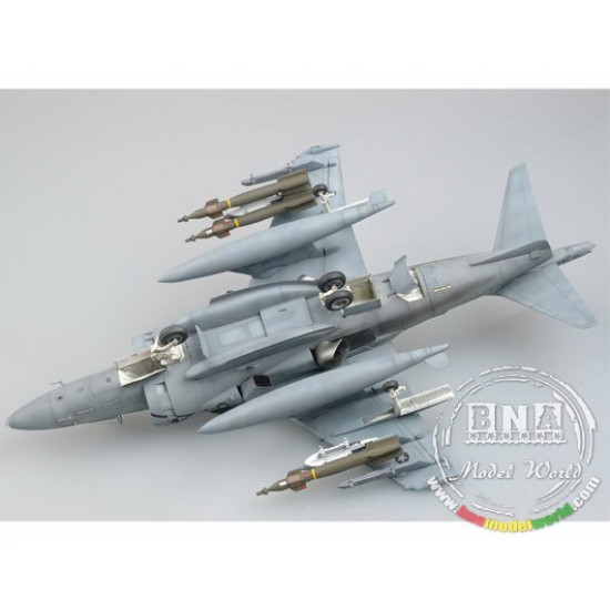 1/32 AV-8B Night Attack Harrier II 1/32 AV-8B Night Attack Harrier II