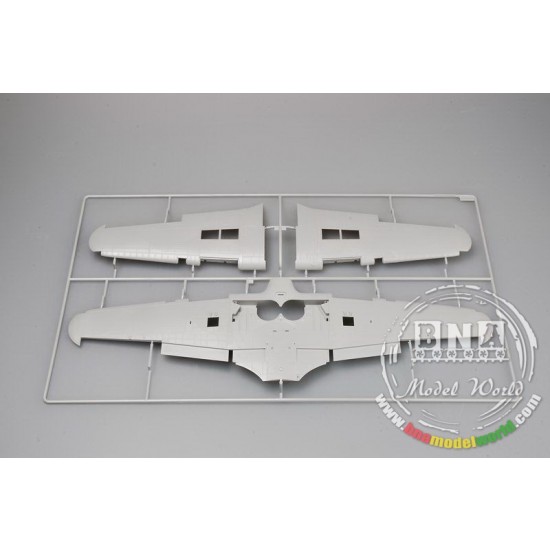 1/24 Hurricane Mk IID/Trop 1/24 Hurricane Mk IID/Trop