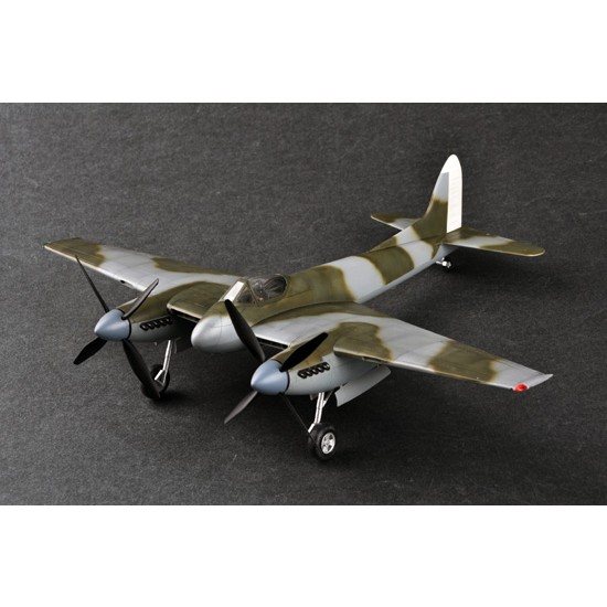1/48 De Havilland Hornet F.3 1/48 De Havilland Hornet F.3
