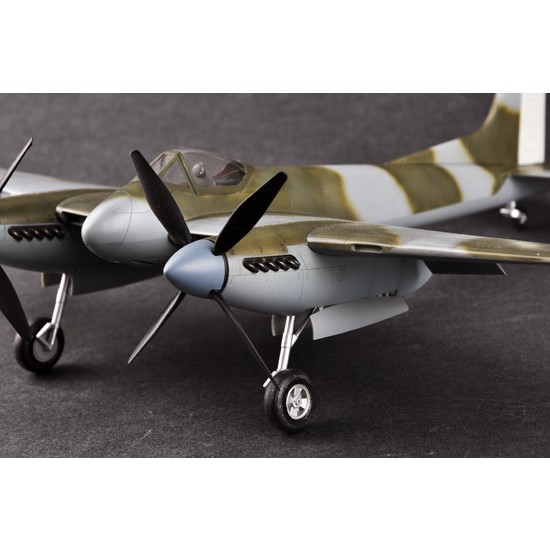 1/48 De Havilland Hornet F.3 1/48 De Havilland Hornet F.3