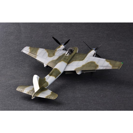 1/48 De Havilland Hornet F.3 1/48 De Havilland Hornet F.3