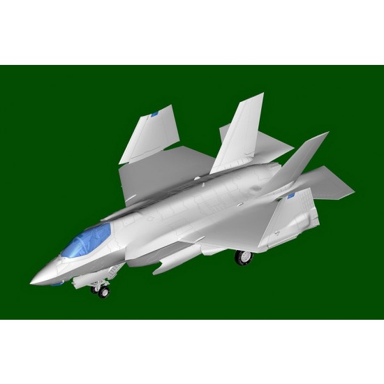 1/32 Lockheed Martin F-35C Lightning 1/32 Lockheed Martin F-35C Lightning