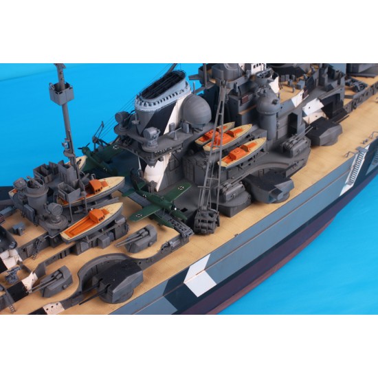 1/200 WWII German Battleship Bismarck
