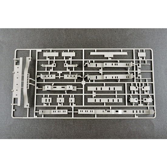1/200 RMS Titanic Passenger Liner 1/200 RMS Titanic Passenger Liner