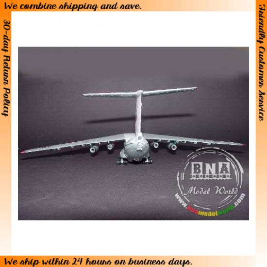 1/144 Ilyushin IL-76 Transport 1/144 Ilyushin IL-76 Transport