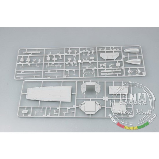 1/350 USS Momsen DDG-92 1/350 USS Momsen DDG-92