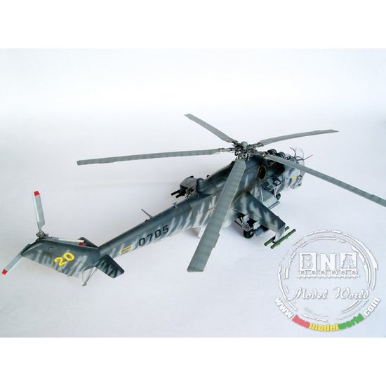 1/35 Mi-24V Hind-E Helicopter