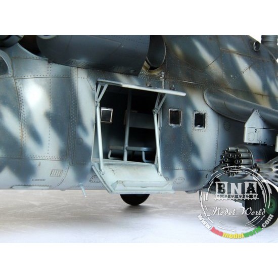 1/35 Mi-24V Hind-E Helicopter 1/35 Mi-24V Hind-E Helicopter