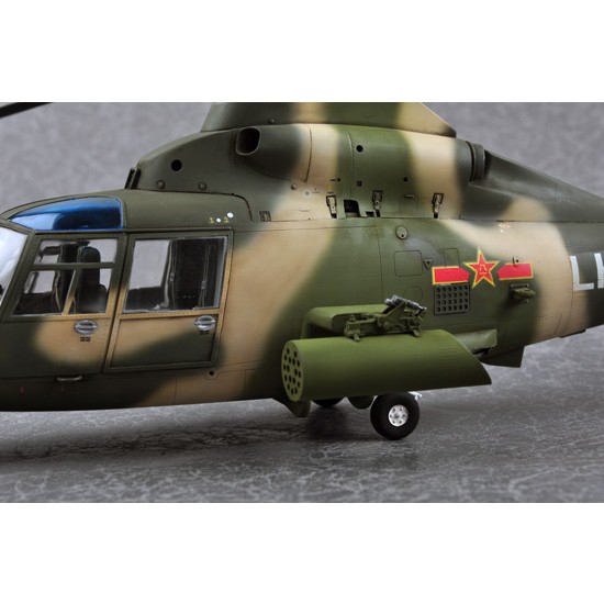 1/35 Chinese Z-9WA Helicopter 1/35 Chinese Z-9WA Helicopter