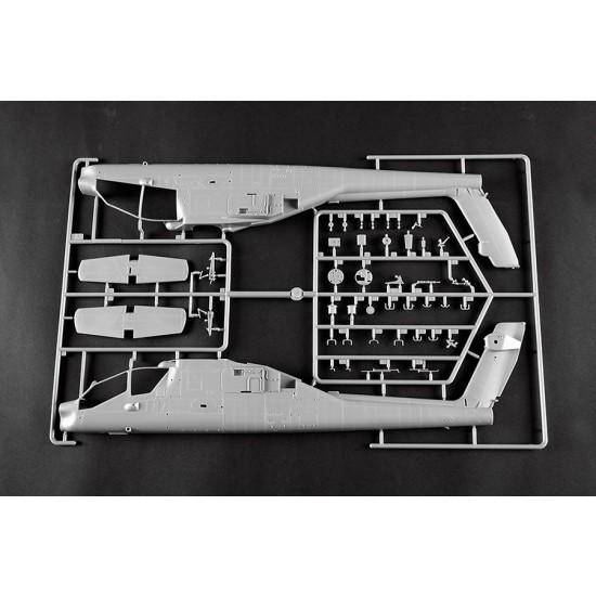 1/35 Boeing AH-64A Apache Early Attack Helicopter 1/35 Boeing AH-64A Apache Early Attack Helicopter