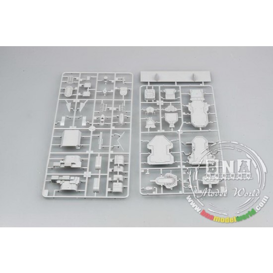 1/350 German Cruiser Admiral Hipper 1941 1/350 German Cruiser Admiral Hipper 1941