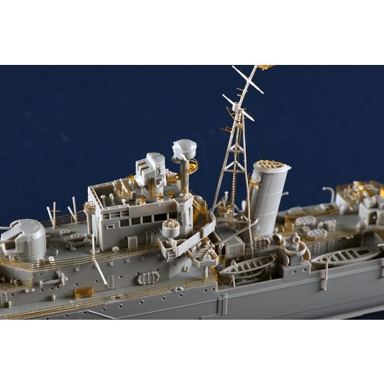 1/350 HMS Naiad Dido-class Light Cruiser 1/350 HMS Naiad Dido-class Light Cruiser