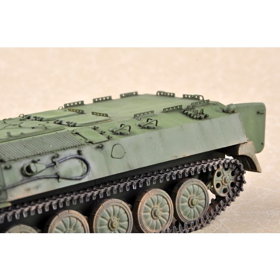 1/35 Soviet MT-LB Armoured Personnel Carrier 1/35 Soviet MT-LB Armoured Personnel Carrier
