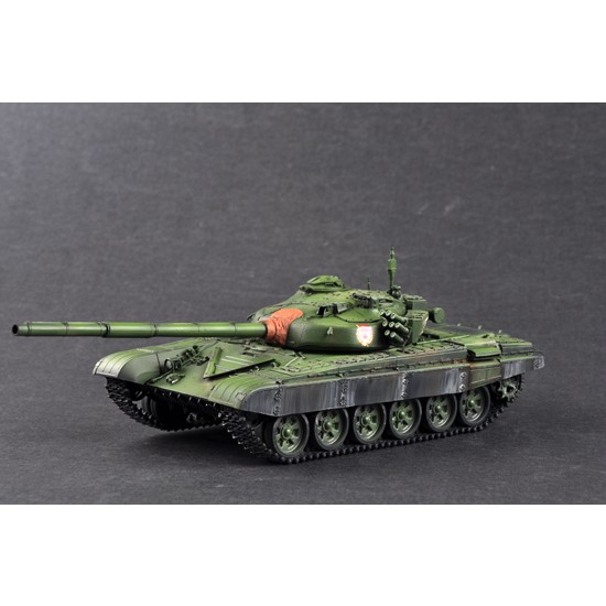 1/35 Russian T-72B MBT 1/35 Russian T-72B MBT