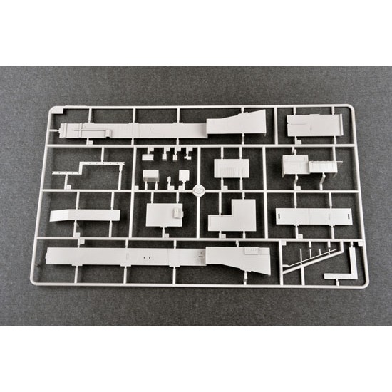 1/350 USS Wasp LHD-1 Amphibious Assault Ship 1/350 USS Wasp LHD-1 Amphibious Assault Ship