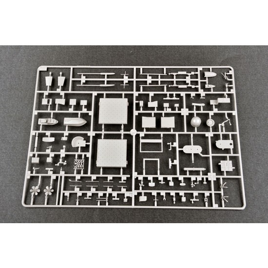 1/350 USS Wasp LHD-1 Amphibious Assault Ship 1/350 USS Wasp LHD-1 Amphibious Assault Ship