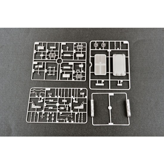 1/350 USS Wasp LHD-1 Amphibious Assault Ship 1/350 USS Wasp LHD-1 Amphibious Assault Ship