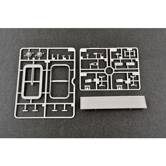 1/350 USS Wasp LHD-1 Amphibious Assault Ship 1/350 USS Wasp LHD-1 Amphibious Assault Ship